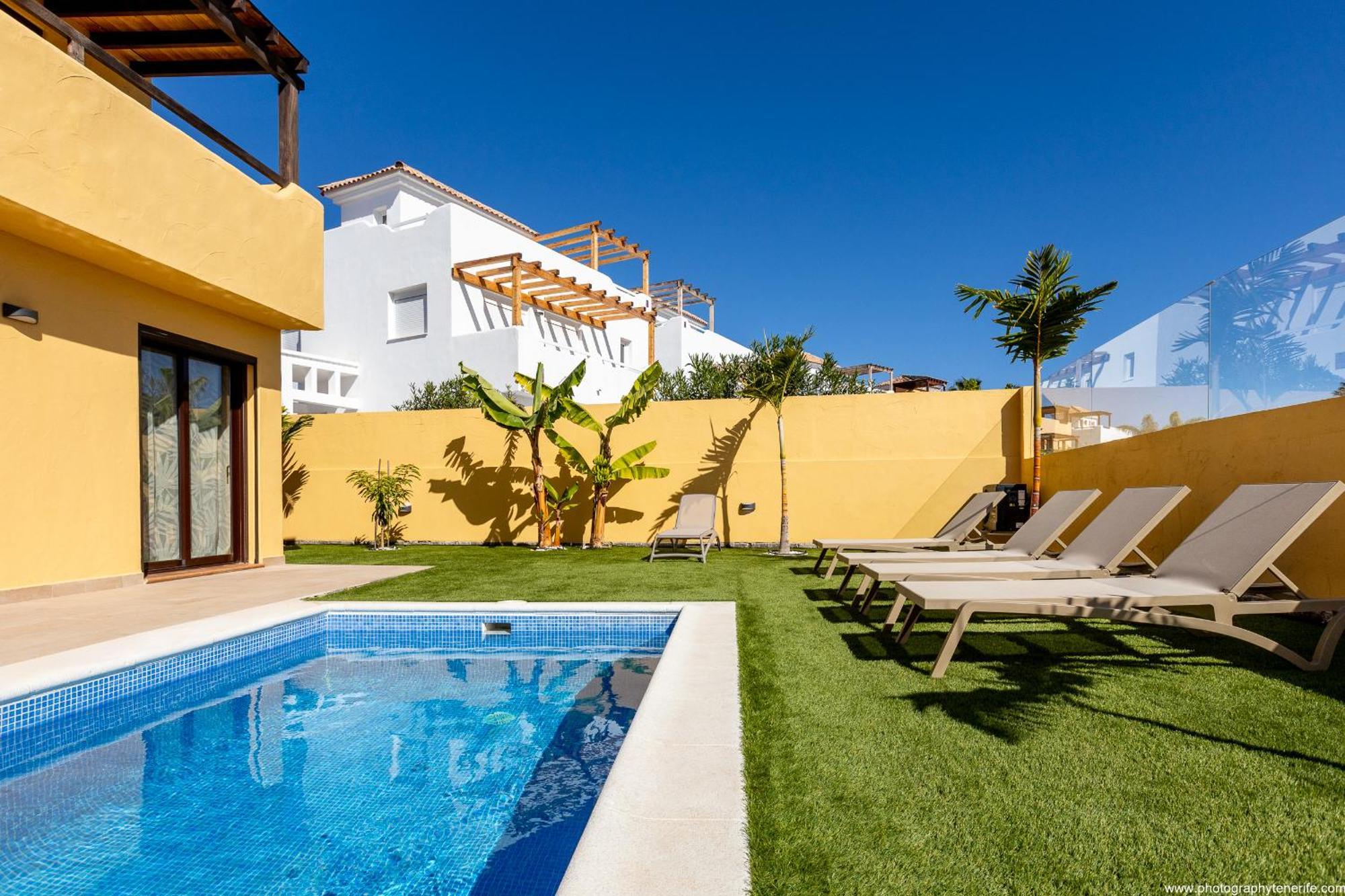 Villa With 4 Bedrooms And Private Heated Pool 圣米格尔德阿沃纳 外观 照片