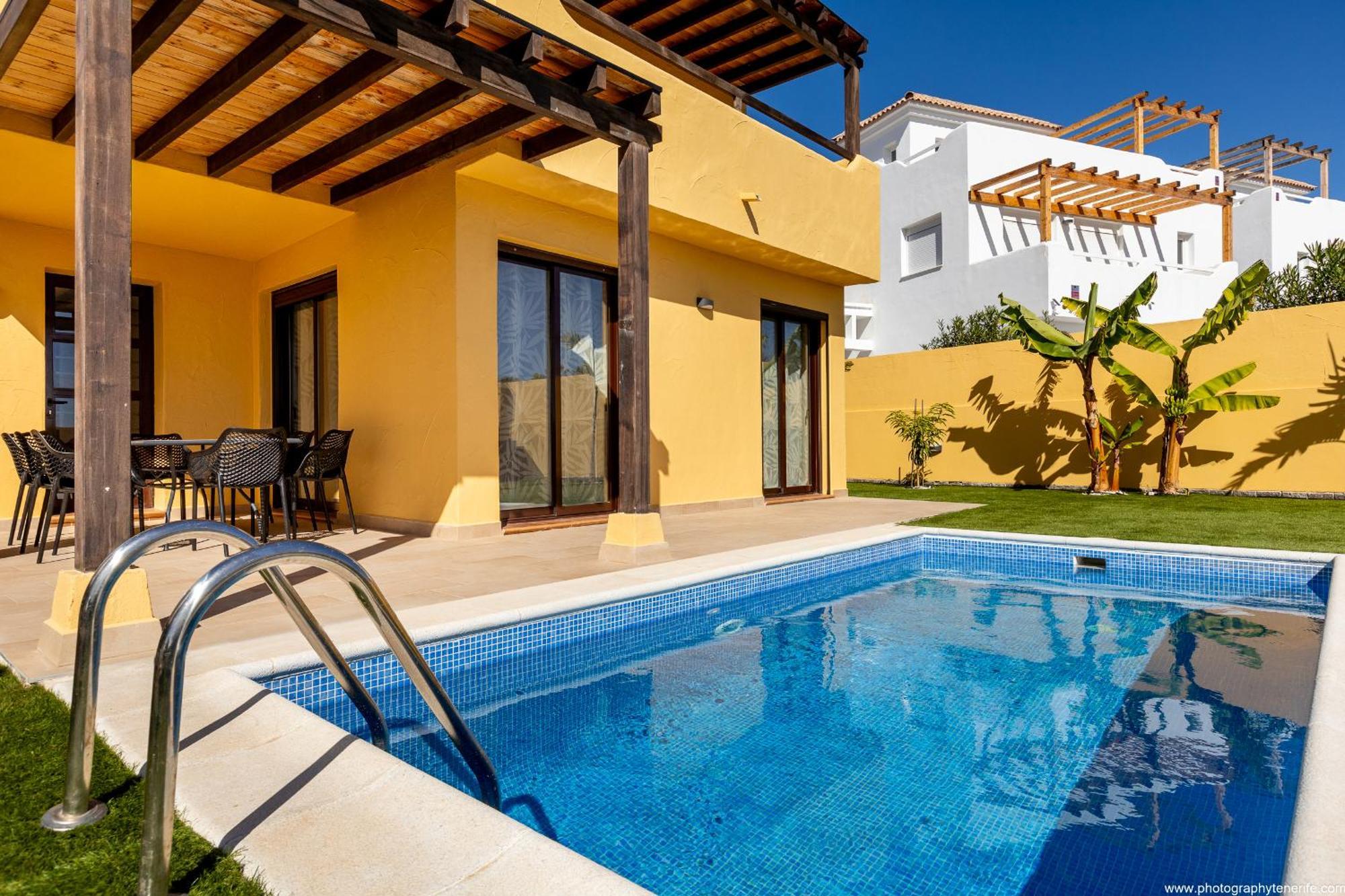 Villa With 4 Bedrooms And Private Heated Pool 圣米格尔德阿沃纳 外观 照片